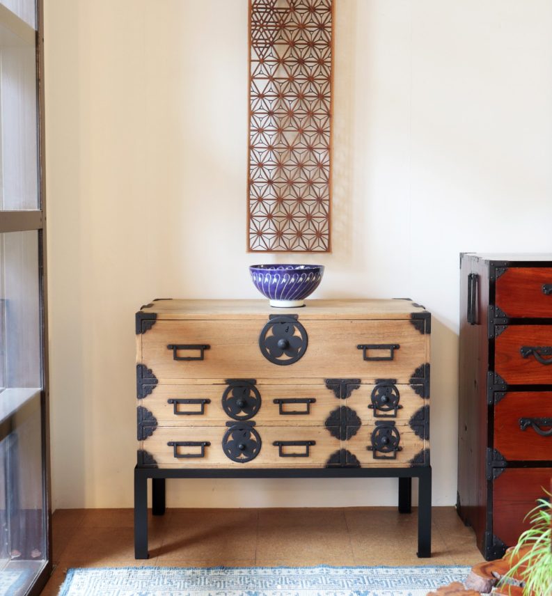 時代箪笥3段4杯　引出しタンス　チェスト　アンティーク和モダン 古民家 和風 時代箪笥3段4杯 引出しタンス チェスト アンティーク和モダン 古民家 和風